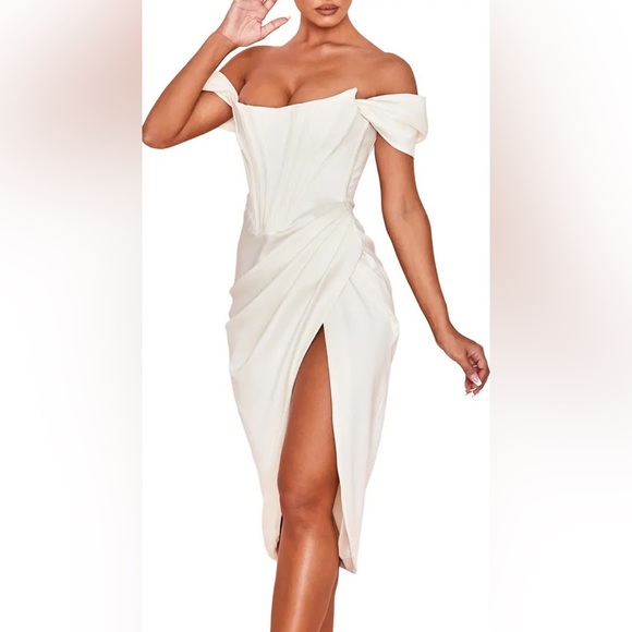 House of CB Dresses & Skirts - House of CB Ivory Loretta Off Shoulder Bustier Dress SM